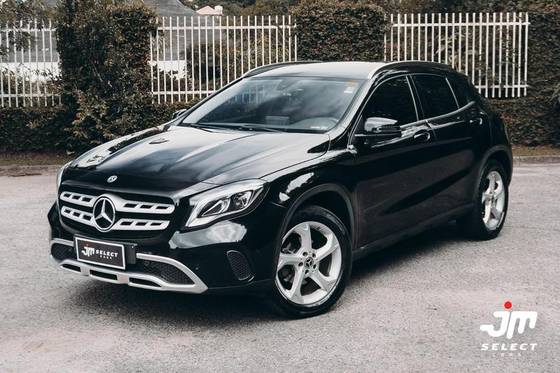MERCEDES-BENZ GLA 200 1.6 CGI FLEX ADVANCE 7G-DCT